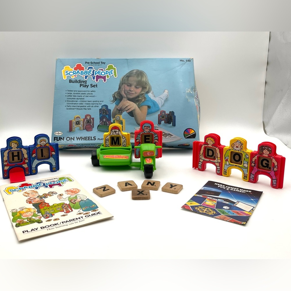 Vintage 1985 Scrabble People Building Play Set Fun On Wheels Game